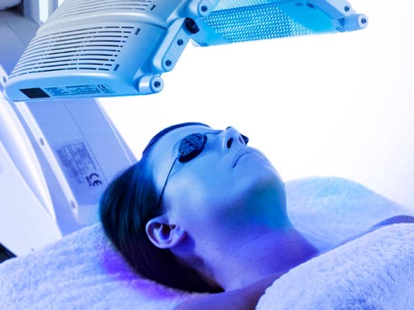 Led Light Therapy Facial12